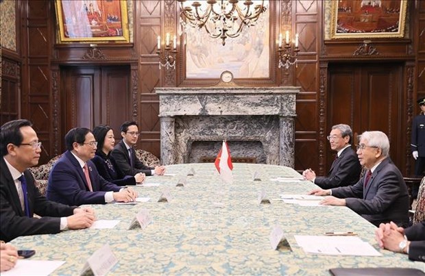 PM meets with leaders of Japanese National Diet