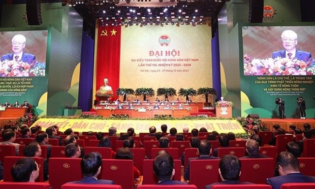 Party leader requests building strong Vietnam Farmers’ Union