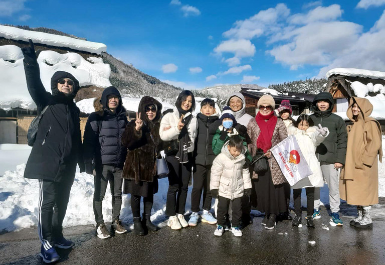 Over 5 million Vietnamese tourists travel abroad