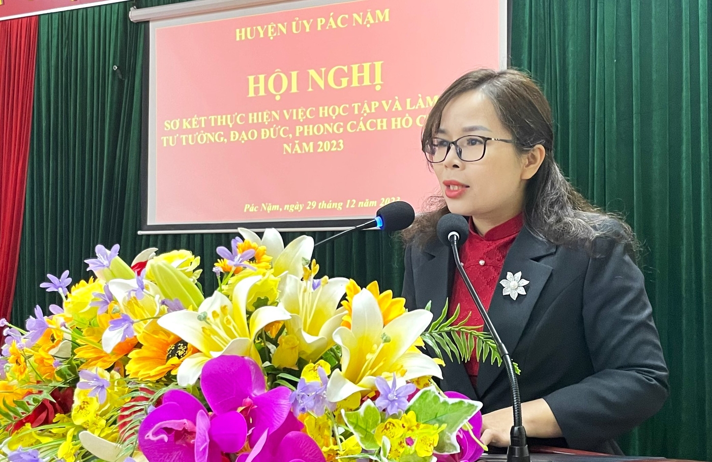 Pac Nam summarizes studying and following Uncle Ho in 2023