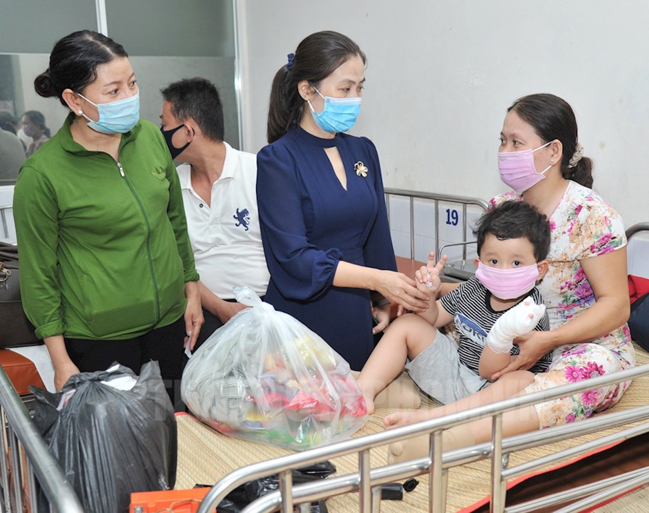 Ensuring enough medicine, blood, and emergency equipment for the Lunar New Year