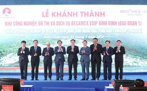 NA Chairman attends Binh Dinh industrial park, township opening