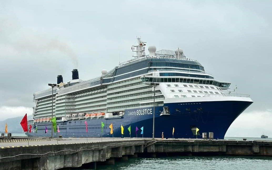 Super international cruise ship returns to Thua Thien - Hue