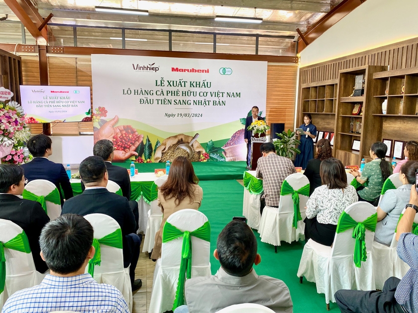 Vietnam’s first batch of organic coffee beans exported to Japan