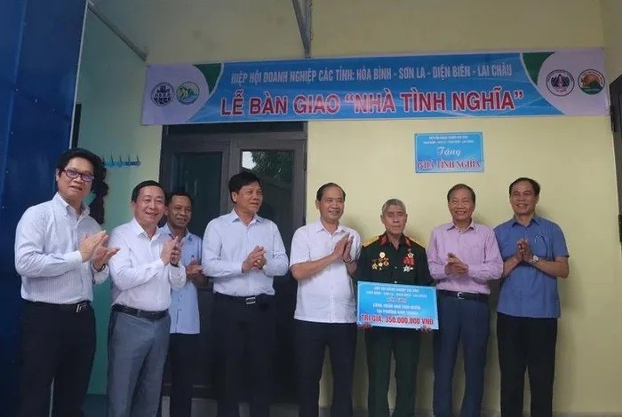 Dien Bien meets with business association of Northwestern provinces