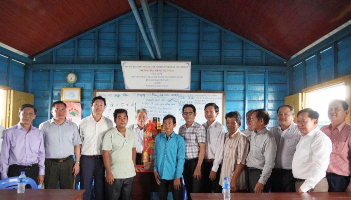 Dong Thap province visits two Cambodian provinces on Chol Chnam Thmay Festival