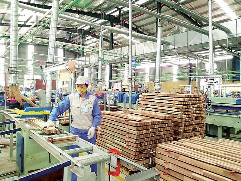 Exports of wood and wood products earn 3 4 billion USD in first quarter