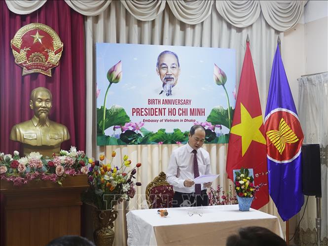 Overseas Vietnamese in Bangladesh celebrate President Ho Chi Minh’s 134th birthday
