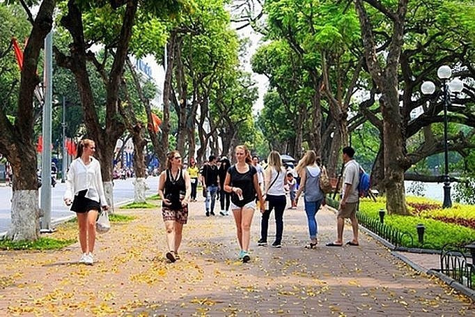 Hanoi greets 2 37 million tourist arrivals in May