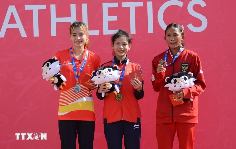 Hoang Thi Ngoc Anh earns two golds at ASEAN School Games