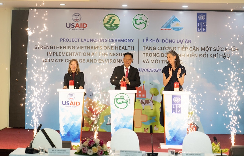 Effort to build provincial capacities to address climate change-induced public health threats launched
