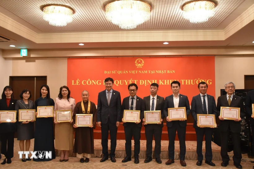 Outstanding OV collectives and individuals in Japan honoured