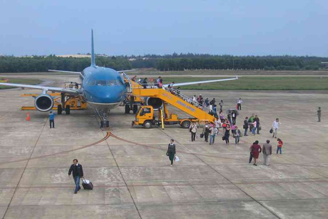 Vietnam Airlines increases flights between Hanoi and Dong Hoi