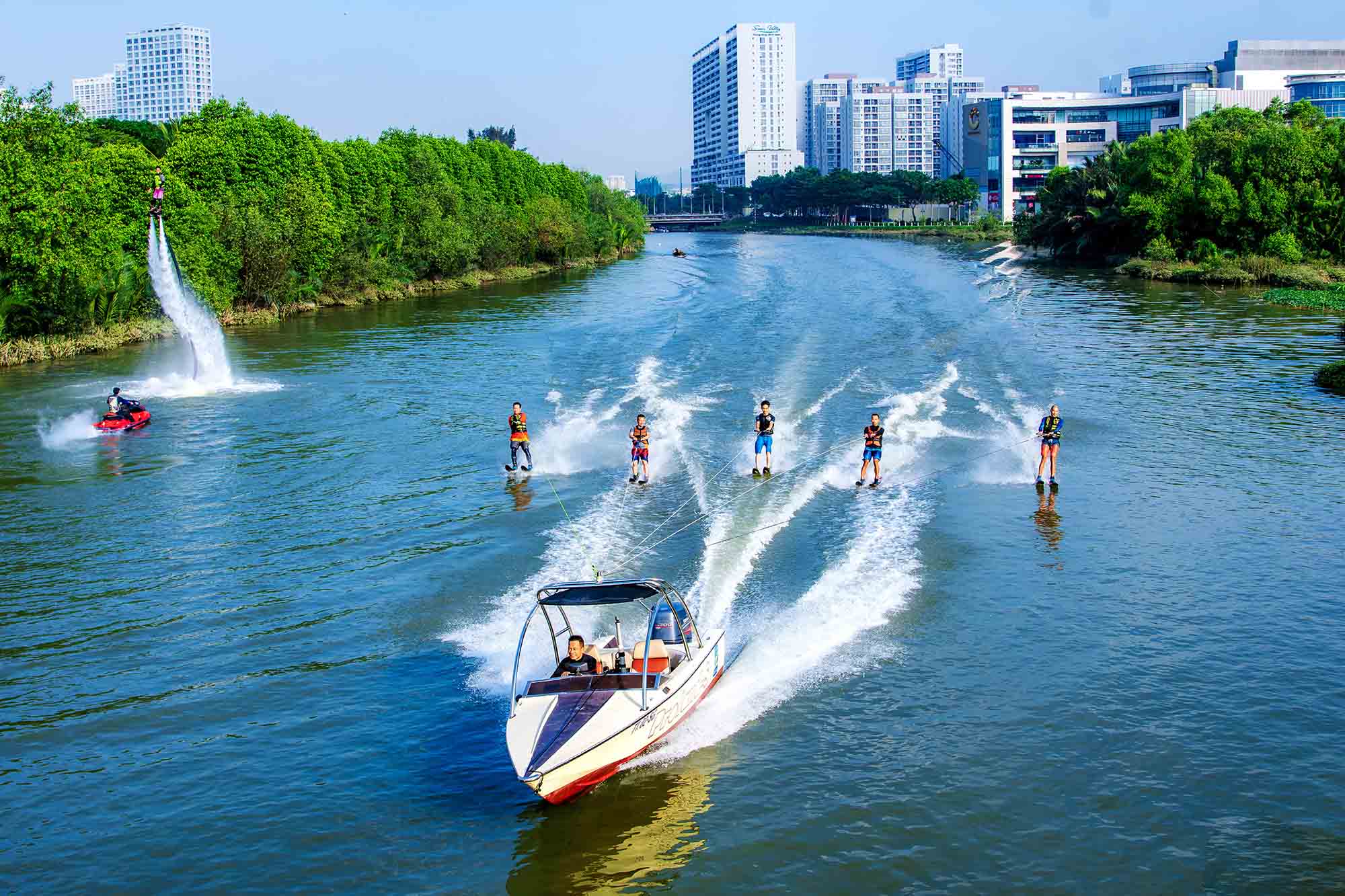 Transformation of Ho Chi Minh City in 48 years since its renaming