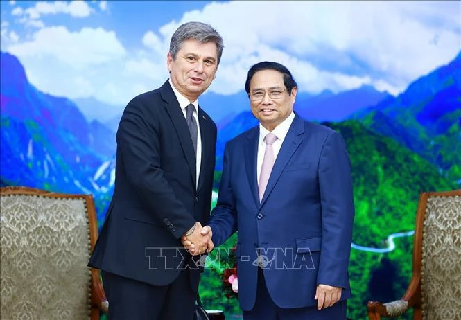 PM seeks FIATA s support in boosting logistics workforce