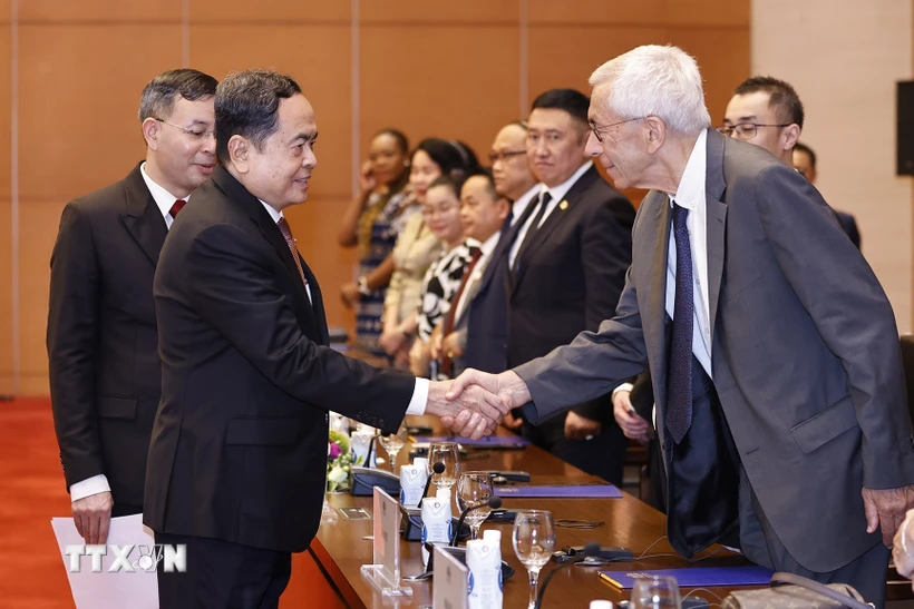 NA Chairman welcomes world audit leaders on SAV’s 30th anniversary