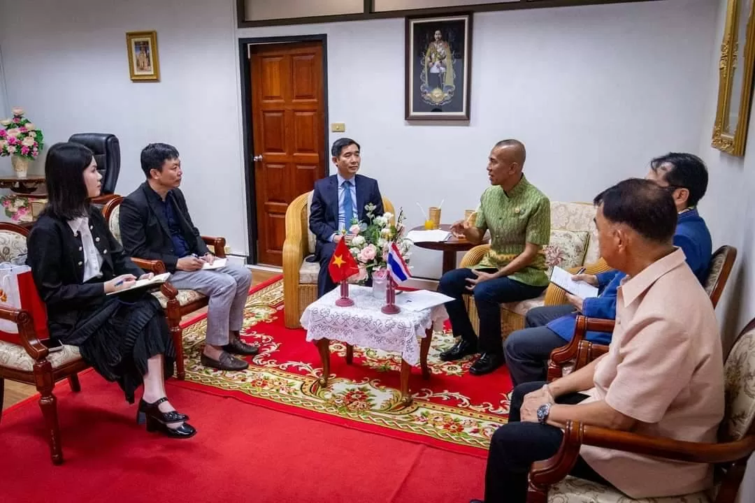 Vietnamese Ambassador pays working visit to Thai provinces