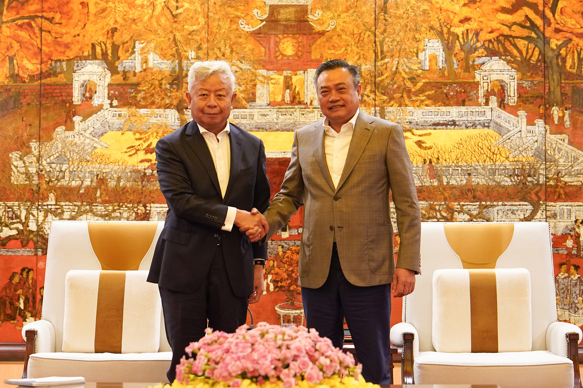 Hanoi welcomes idea of establishing long-term cooperation with AIIB