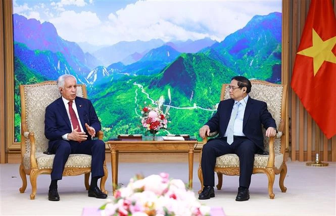 PM hosts Qatari Minister of State for Foreign Affairs