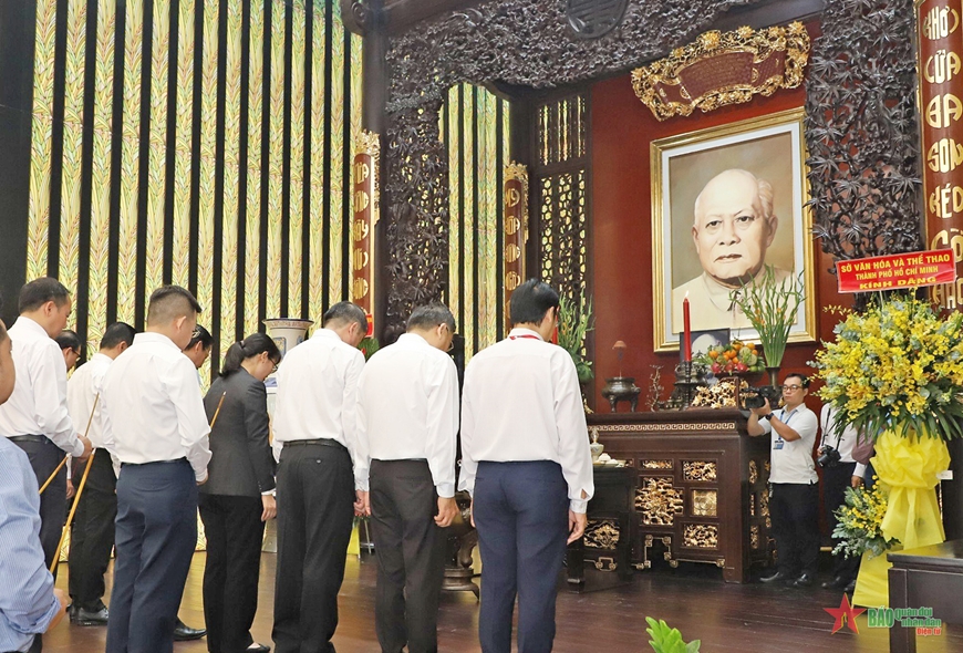 Ton Duc Thang Museum began serving visitors from July 25