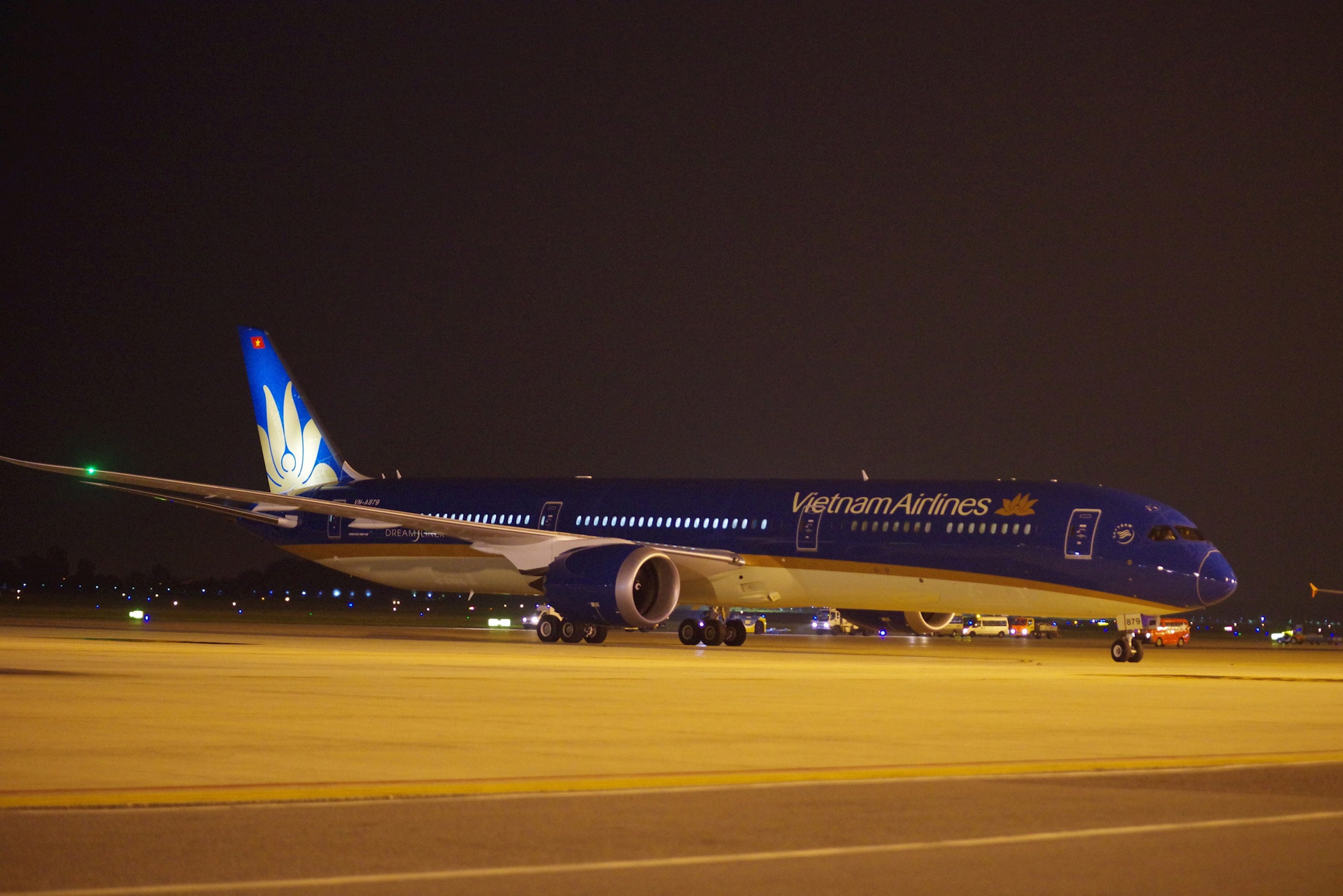 Vietnam Airlines reduces hotel prices for off-peak flight times