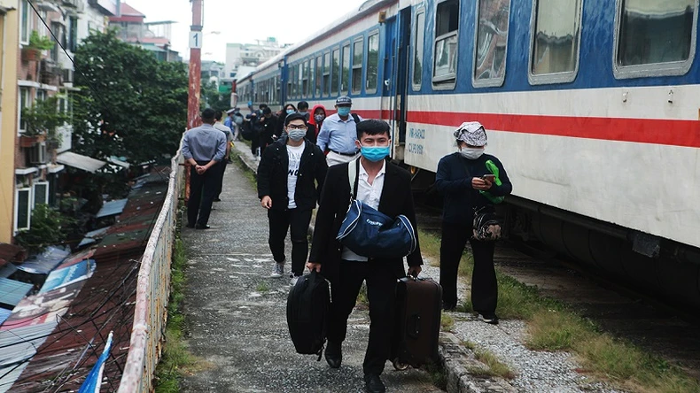 More trains added for National Day holiday