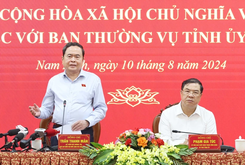 Top legislator outlines tasks for Standing Board of Nam Dinh Party Committee