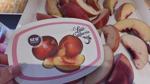 Juicy fruits – “America s Summer Specialty” arrives in Vietnam for first time