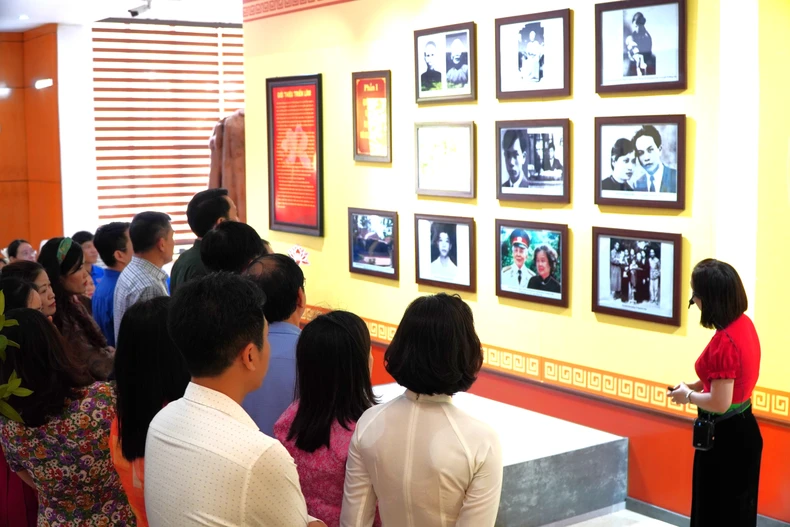 103 photos on General Vo Nguyen Giap and his homeland on display in Quang Binh