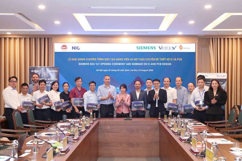 Semiconductor IC Design Lecturer Training Course