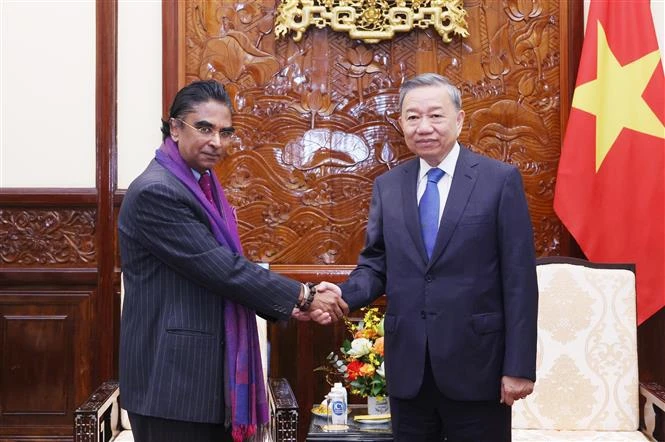 Top leader lauds outgoing Sri Lankan Ambassador’s contributions to bilateral ties