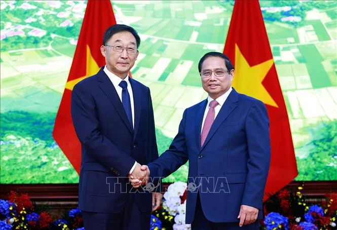 Vietnamese PM asks for stronger infrastructure connectivity with China’s Guangxi