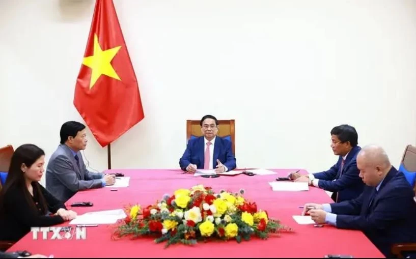 Vietnamese Prime Minister holds phone talks with Thai counterpart