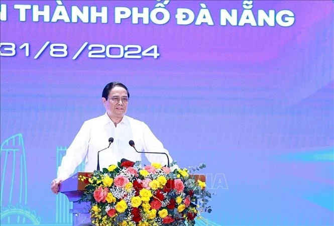 PM chairs conference to deploy NA s resolution on Da Nang s administration, development