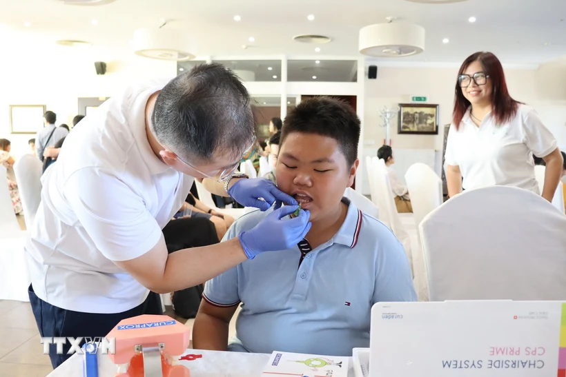 Free health check-ups for Vietnamese community in Czech Republic