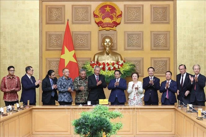 PM urges ASEAN BAC to work together with ASEAN countries in key areas