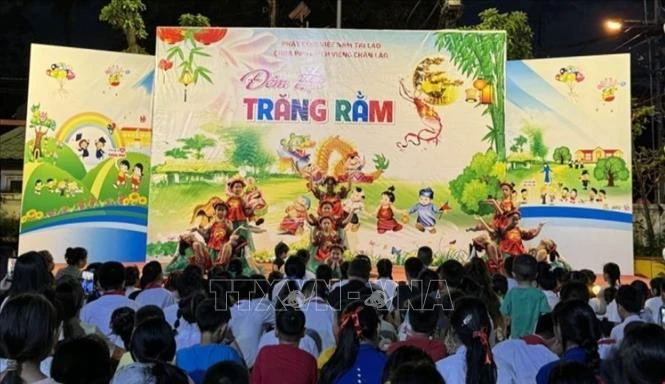 Mid-Autumn Festival for Vietnamese children in Laos