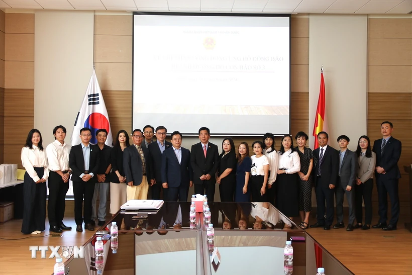 Overseas Vietnamese in RoK raise funds to support Yagi victims