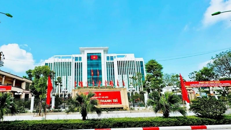Hanoi Thanh Tri district meets advanced new-style rural standards