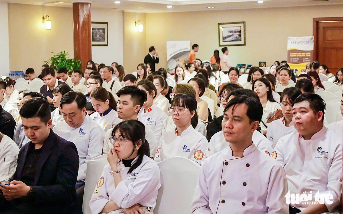 Promoting Vietnamese cuisine and tourism through international baking contest