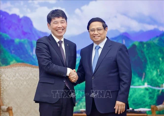 PM hosts Governor of Japan s Gunma prefecture