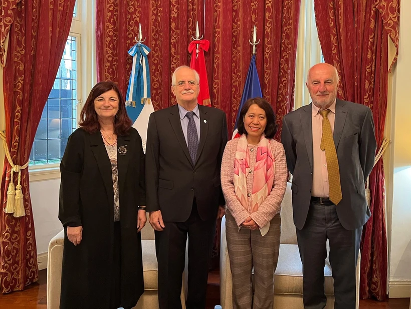 Vietnam, Argentina strengthen exchanges