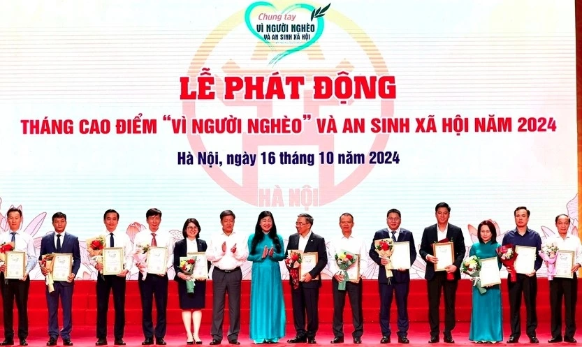 Hanoi launches month For the poor and social welfare