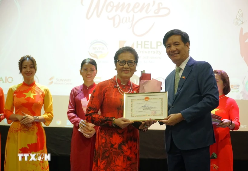 Vietnamese women in Malaysia supported to protect their rights, legal interests