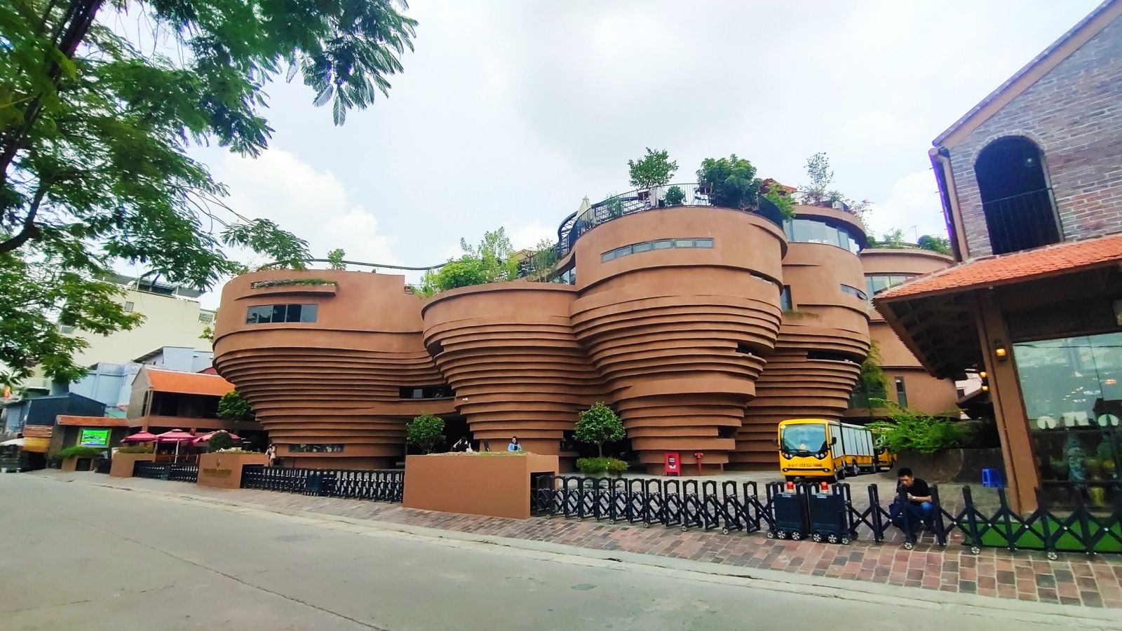 Bat Trang looks to become member of Global Creative Craft Cities Network