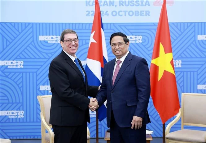 PM suggests Vietnam, Cuba enhance multi-faceted cooperation