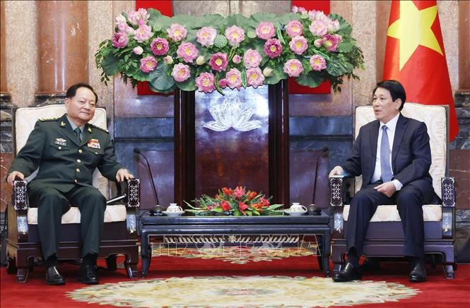 State President hosts Vice Chairman of China s Central Military Commission