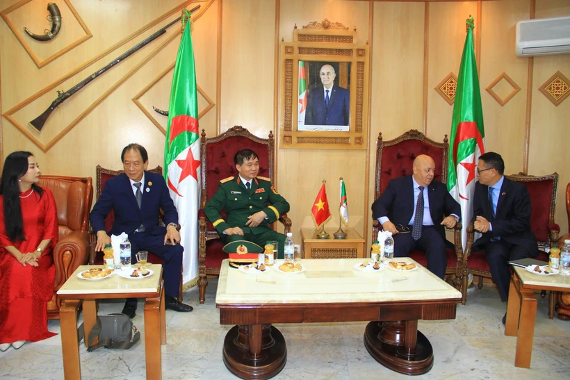 Dien Bien Phu Victory enlightens Vietnam-Algeria bonds Confab