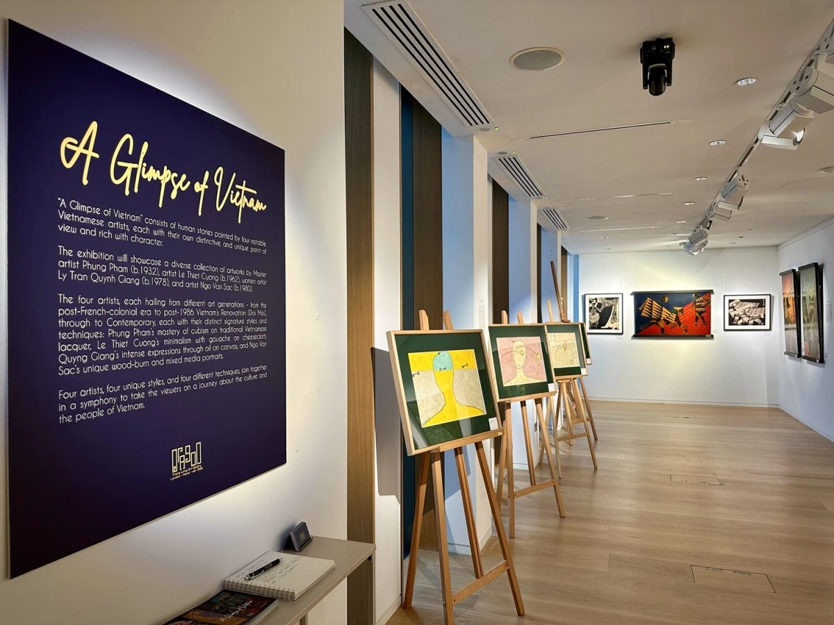 Vietnamese paintings showcased during 27th Asian Art Week in London