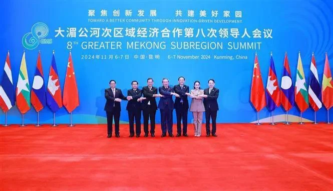 PM puts forth proposals to develop new-generation GMS economic corridors